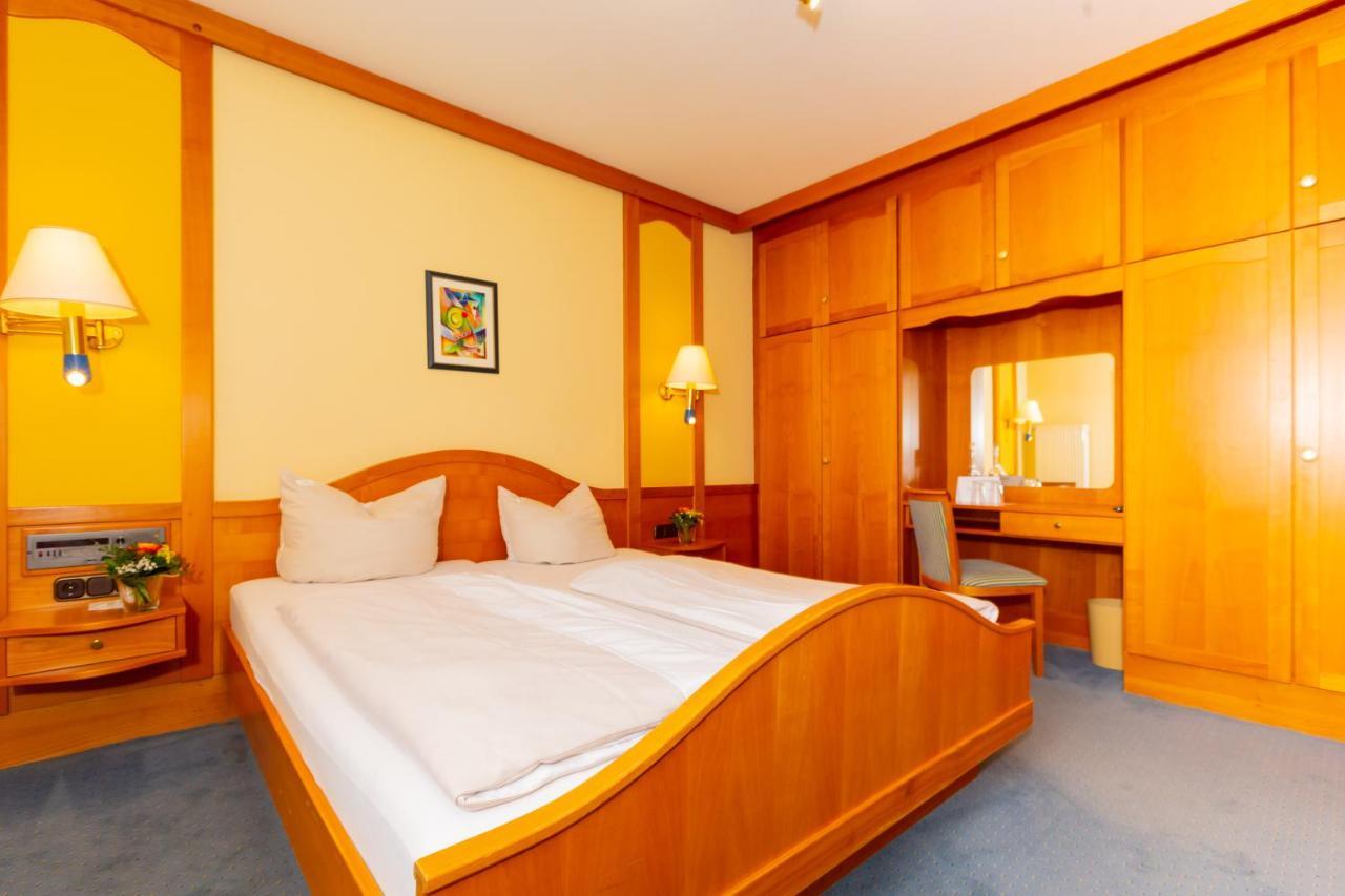 Parkhotel Traunstein Exterior photo