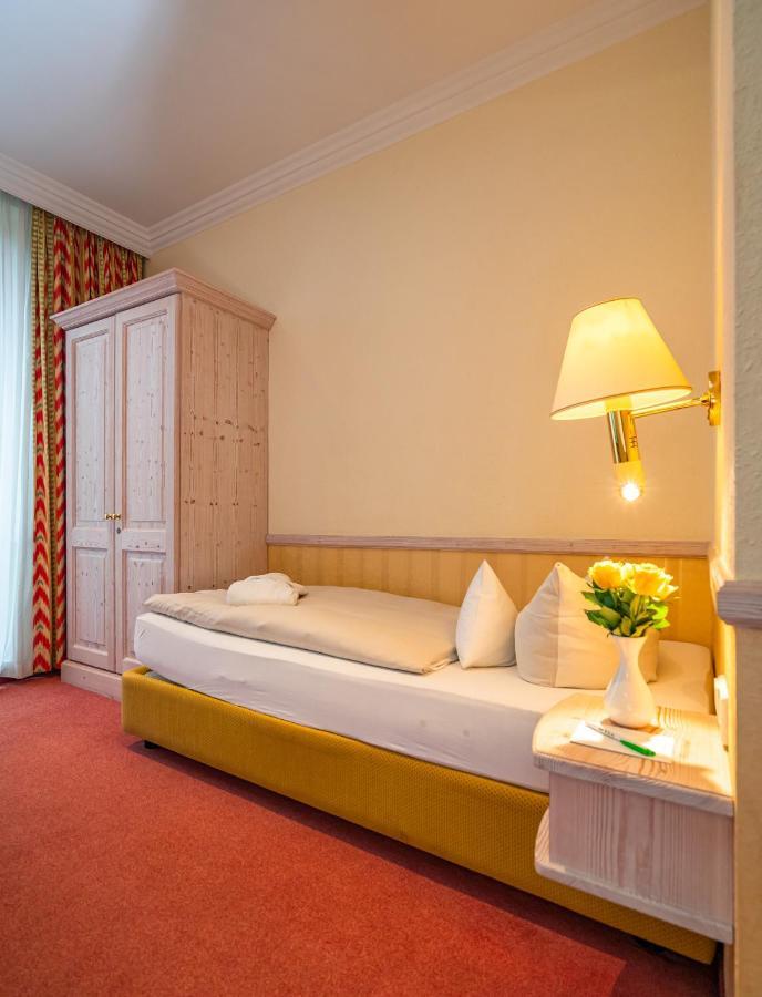 Parkhotel Traunstein Exterior photo